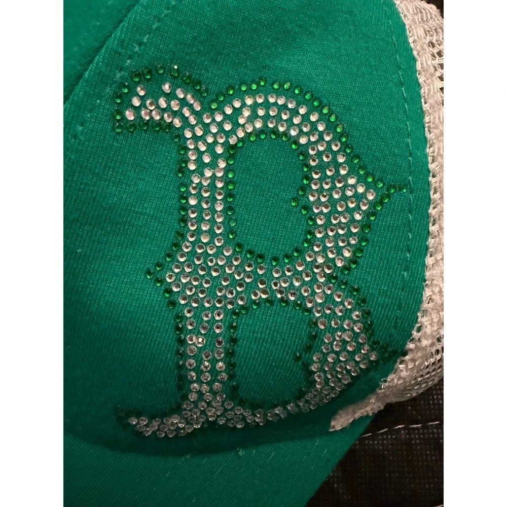 New Era Boston Red Sox Trucker Hat Women OSFM Green Rhinestone Shamrock MLB